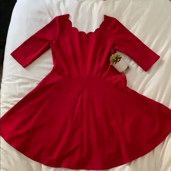 ❤️RED DRESS - Picture 4 of 6